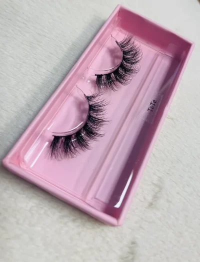 The Wax House - "TeTe" False Eyelashes, 1 Pair