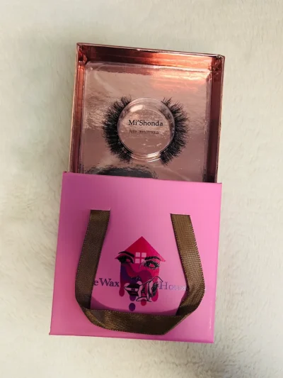 The Wax House - "Mi’Shonda" False Eyelashes, 1 Pair