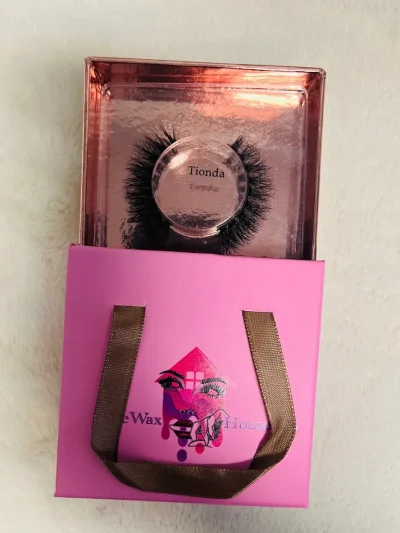 The Wax House - "Tionda" False Eyelashes, 1 Pair